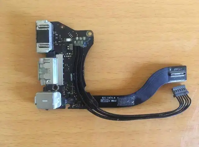 Board Audio I/O USB Macbook Air 11 inch A1370 A1465