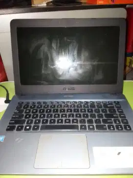 Dijual Laptop merk Asus