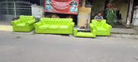 Service sofa rusak jadi baru