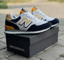 Sneakers ”NEW BALANCE” ready banyak model dan ukuran