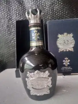 Botol ex Royal Salute 32 / harga borongan