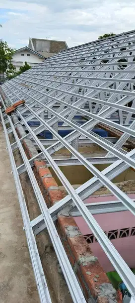 Atap Galvalum atau Baja Ringan Surabaya