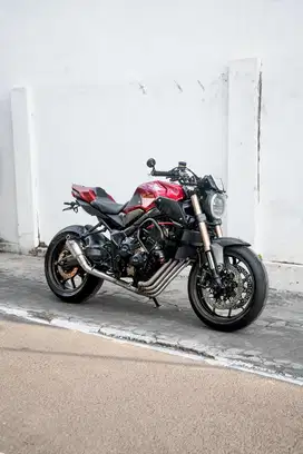 Moge Honda CB650r Neo Sport Cafe Red NIK. 2020 with Supersport Aura