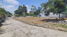 Tanah SHM 114m2 Sangat murah dekat Kampus UII, cocok untuk Kost