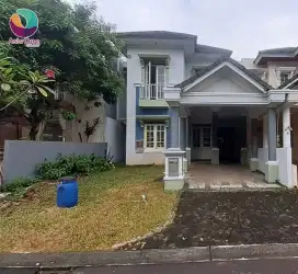 Dijual cepat rumah 2 lantai di perumahan Kota wisata Cibubur