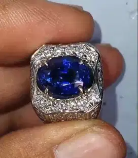 Cincin 4,03crt Blue SAPPHIRE No Hit Ring Gold Diamond Bos'