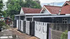 Jual Rumah Tanah dan bangunan luas 490 m