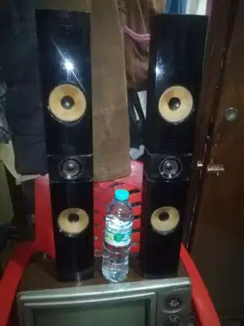 Sepasang speaker front LG