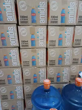 Air kemasan merk AMIDIS 330 ml