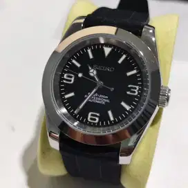 Seiko Explorer Black Mod NH35 - 39mm