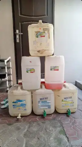 Jerigen bekas 20 liter