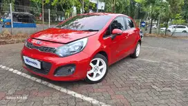 Pajak Panjang - Kia Rio 1.4 SE Bensin-AT 2012 (KYB)