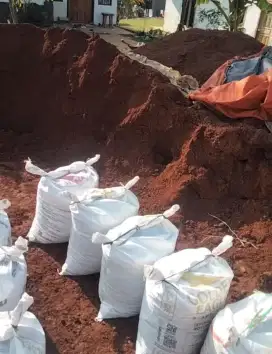 Jual tanah merah perkarung
