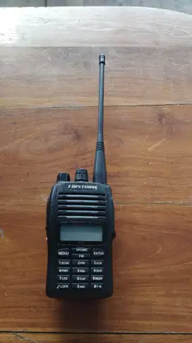 Jual cepat ht FC 77 handy talky firstcom