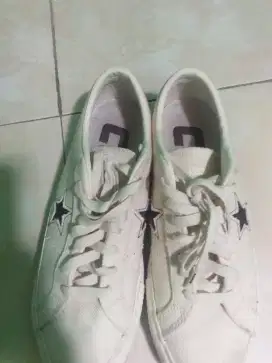 Converse one star