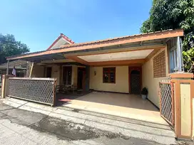 Rumah Strategis Dalam Benteng dekat Keraton Jogja