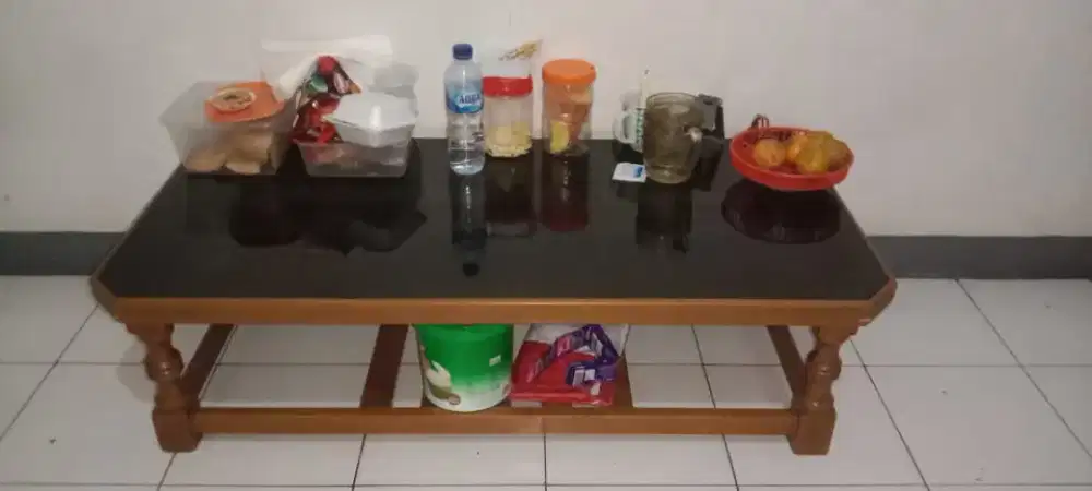Kursi jati asli dan meja kaca jati asli satu set