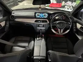 Mercedes-Benz C180 CGI produksi 2011 pemakaian 2012