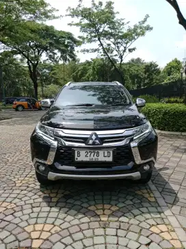 Mitsubishi Pajero sport Dakar hitam 2017 Dp30jt