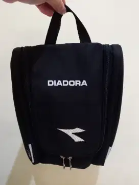 Tas Kosmetik Diadora, Tas Makeup