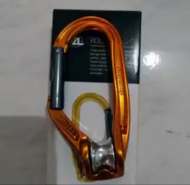 Petzl Roll Clip A