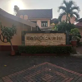Dijual hotel dan rumah tinggal