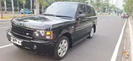 Range Rover 4.4 L V8 Voque 2004. Antik