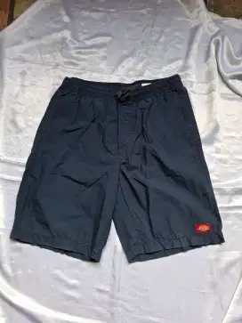 Celana pendek Dickies