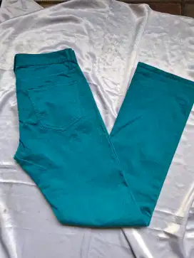 Celana panjang UJ Biru Keren size 32