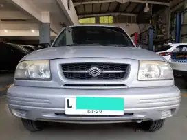 Suzuki Grand Escudo 1.6 M/T 2004 Silver beli dari baru jarang pakai