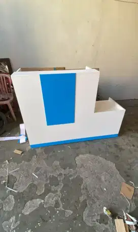 Meja kasir minimalis | 150x50x110cm