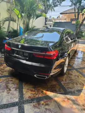 BMW 730Li G12 2017