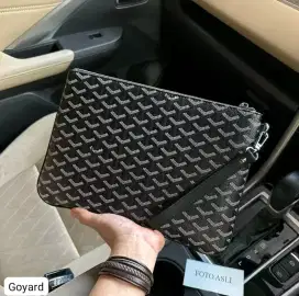 Clutch Goyard black leather clutch cowo model keren