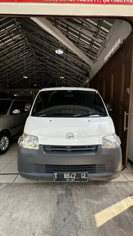 Like New Daihatsu GrandMax Blind Van D.1.3  AC  2020