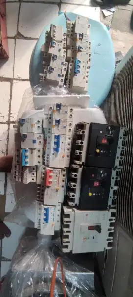 MCB/ELCB/RCCB/RCBO LISTRIK (21 BIJI)