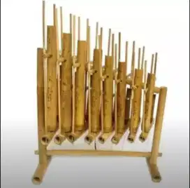 Angklung alat musik tradisional