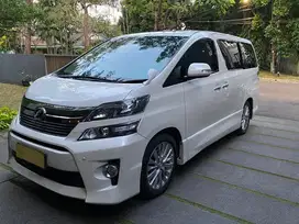 TOYOTA VellFire 2.4 ZG 2013