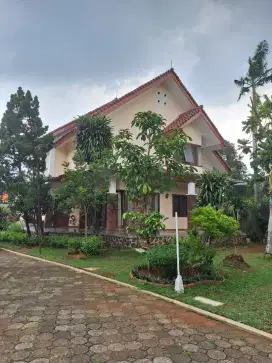 Disewakan rumah dalam cluster at lebak bulus jaksel