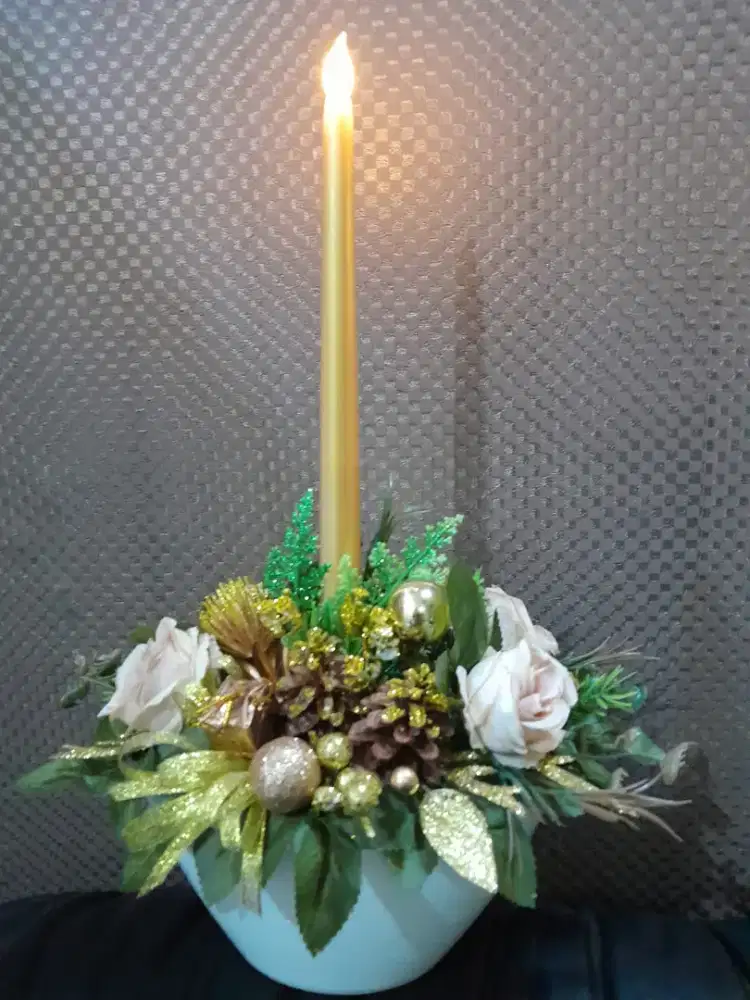 Christmas Candle by Sinyorita