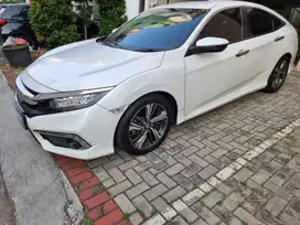 Honda Civic 2019 AT sedan