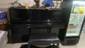 Piano Yamaha M1 Made in Japan