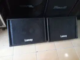 Speaker 15 Inch Floor Two Way Laney CM15 2 Unit Passvive