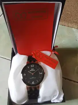 Jam tangan wanita Mirage