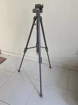 Tripod Kamera Lengkap