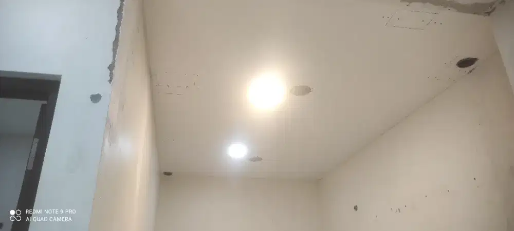Tukang bangunan bergaransi