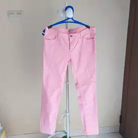 Celana panjang jeans wanita pink
