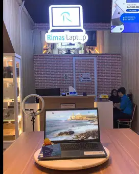 ASUS VIVOBOOK i5 gen 10 RAM 12/ 256 GB