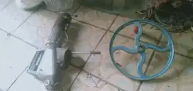 Slhkn plh slh 1 dr alat semprot taman atau sblh nya kond normal murah