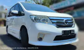 Nissan Serena HWS 2013 pajak panjaaang