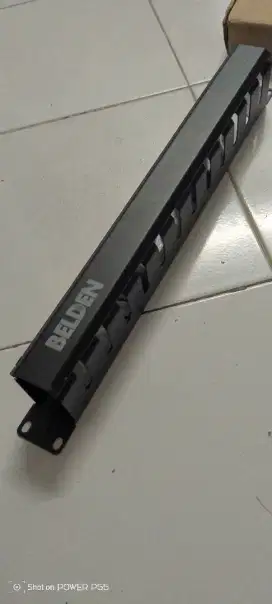 Wire managemen merk belden dari plat original